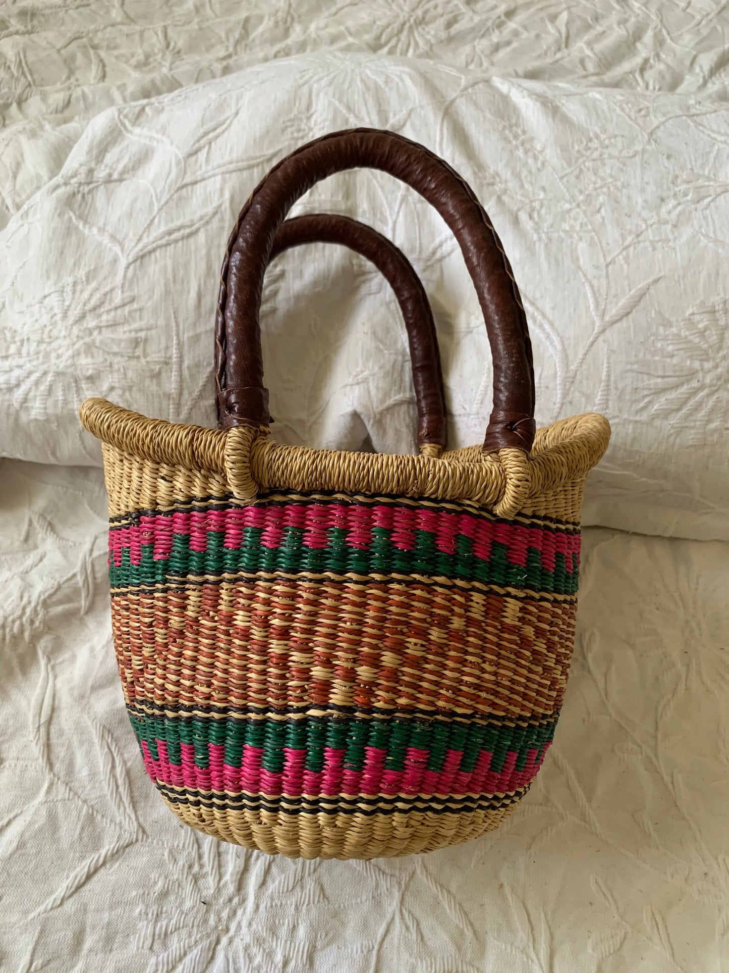 Mama Zuri Style Handbags, Wallets & Cases Sophisticated mini u shopper basket