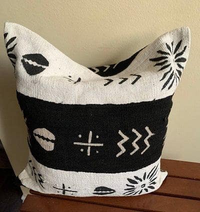 Mama Zuri Style 16 by 16 best cushion cover for living room pillow