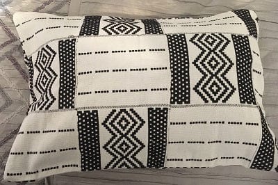 Mama Zuri Style 20 / 13 Black white cover African Kente Pillow Case