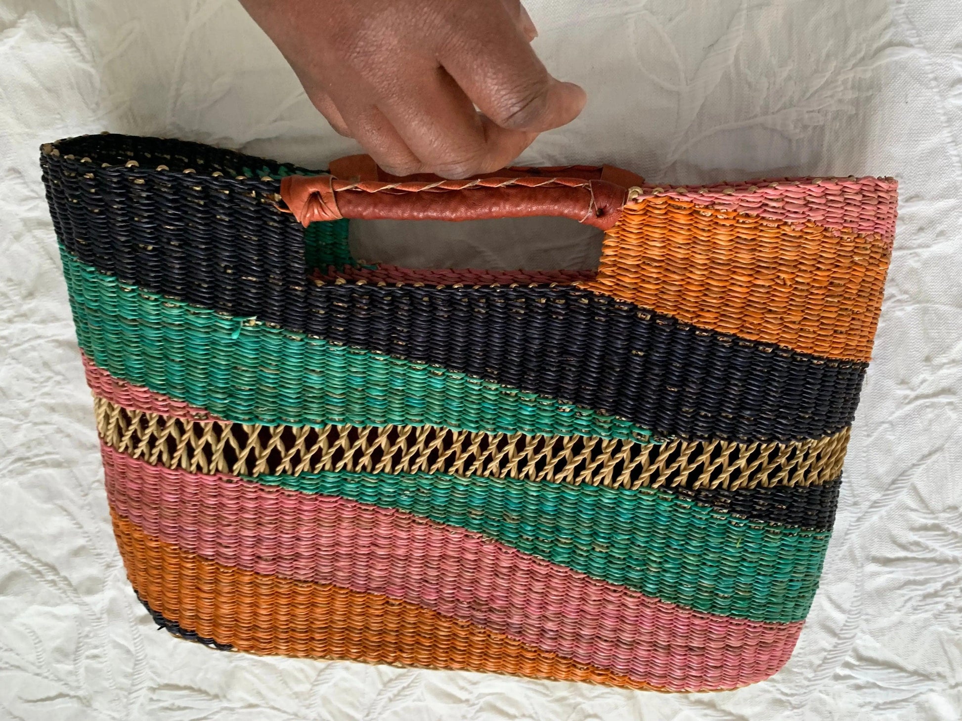 Mama Zuri Style Cute tote woven basket bag