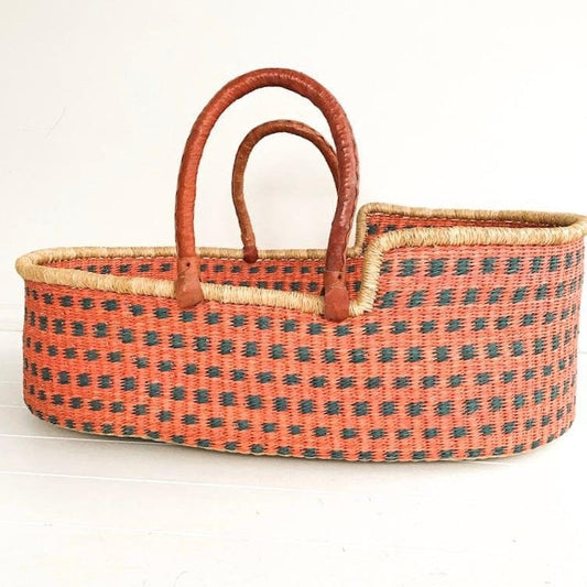 Mama Zuri Style Handmade Natural woven bassinet basket trendy color